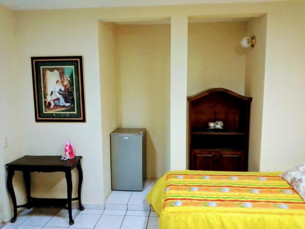 Apartamentos Osuna 马萨特兰 外观 照片